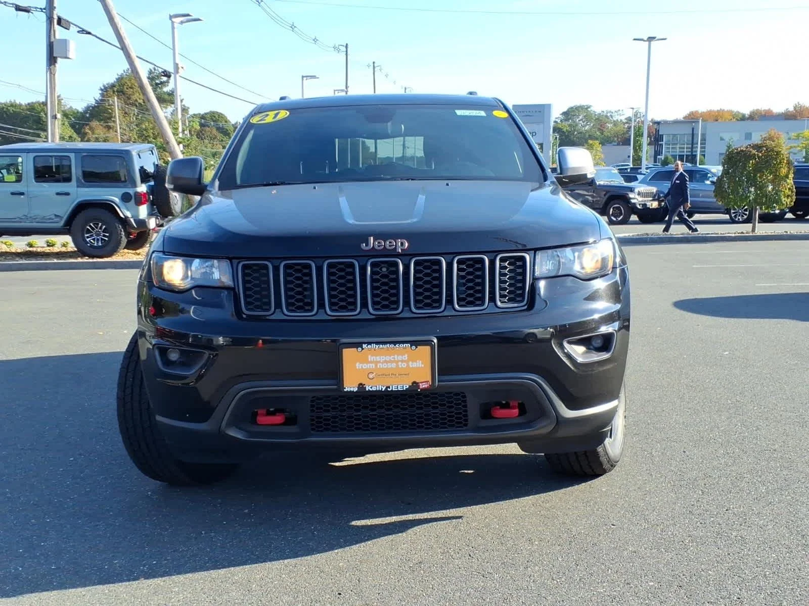 Certified Used 2021 Diamond Black Crystal P/C Jeep Trailhawk image 3