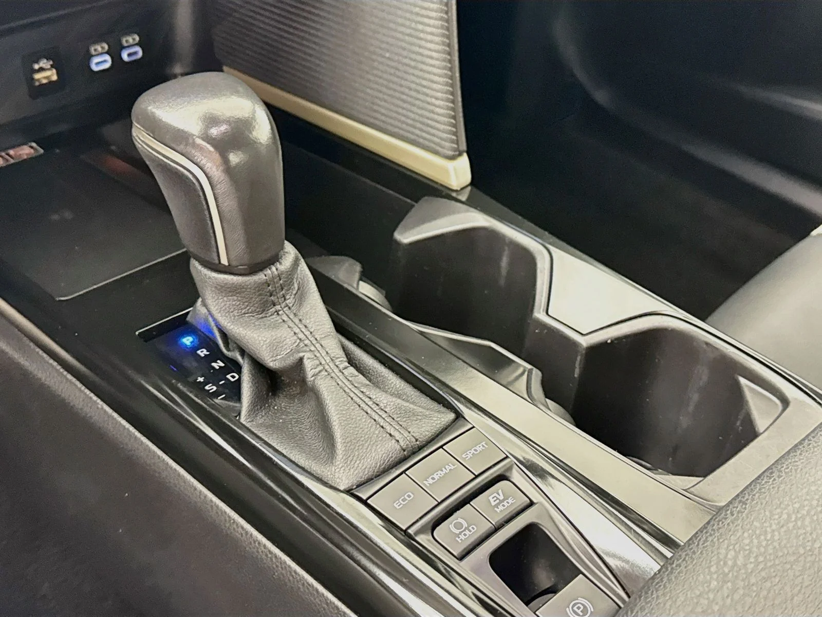 Used 2025 Blue Toyota SE image 12