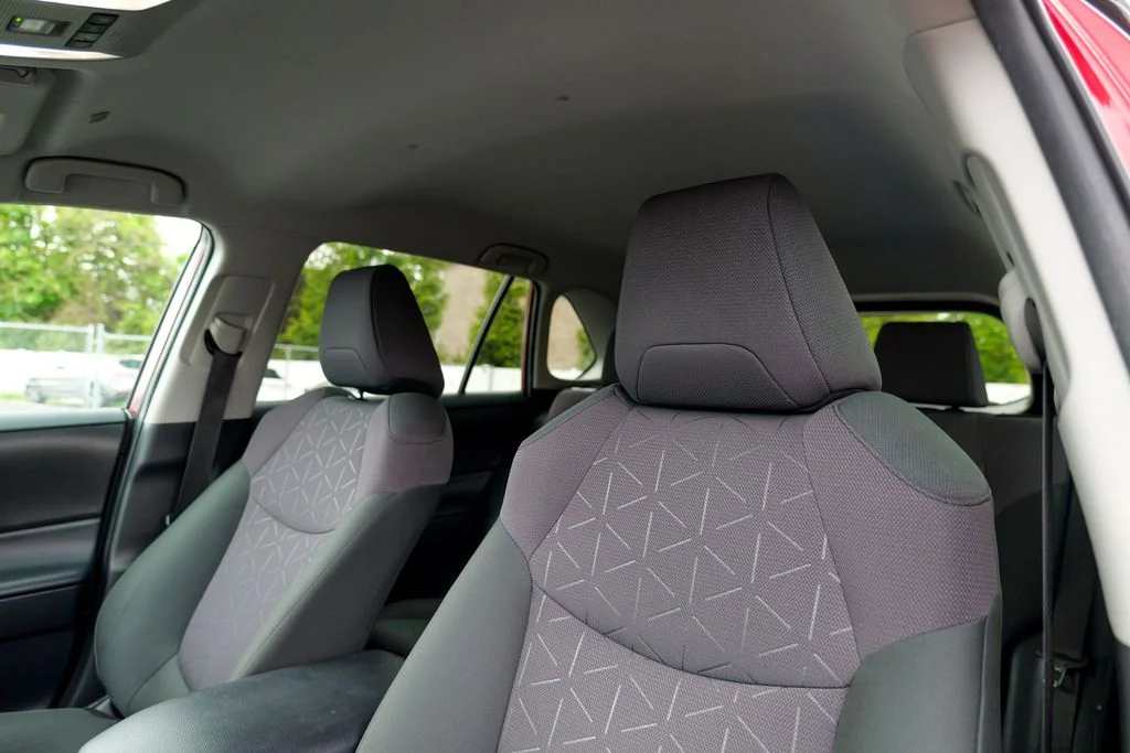 Used 2023 Pearl Toyota XLE image 23