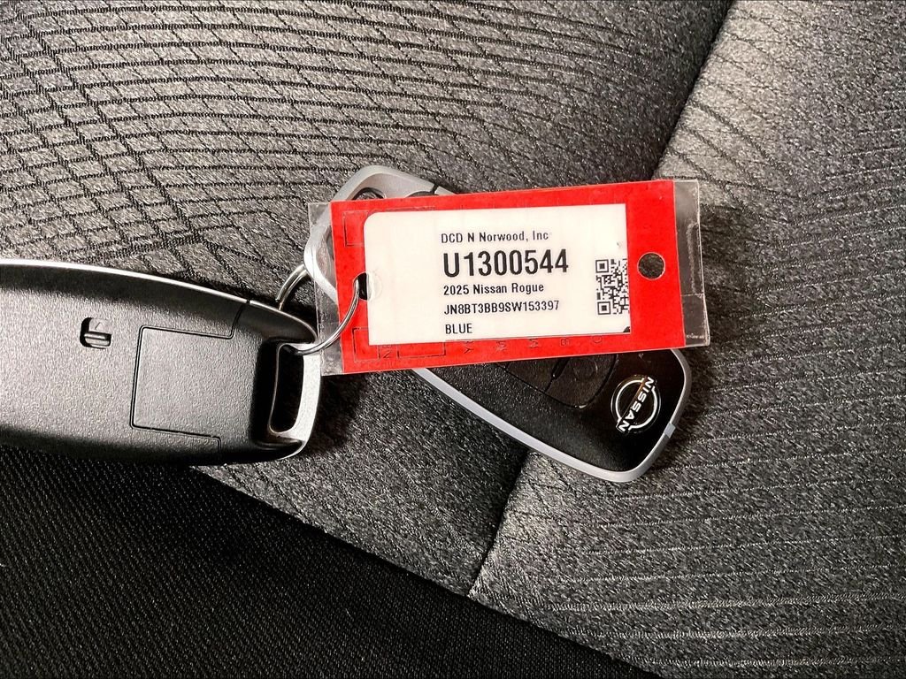Used 2025 Blue Nissan SV image 31