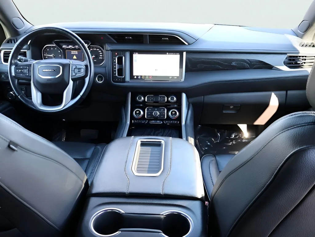 2021 GMC Yukon Denali - Photo 15