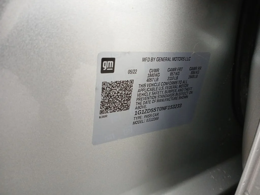 Used 2022 Silver Chevrolet LT image 35