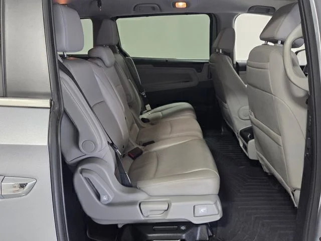 Used 2023  Honda Touring image 29
