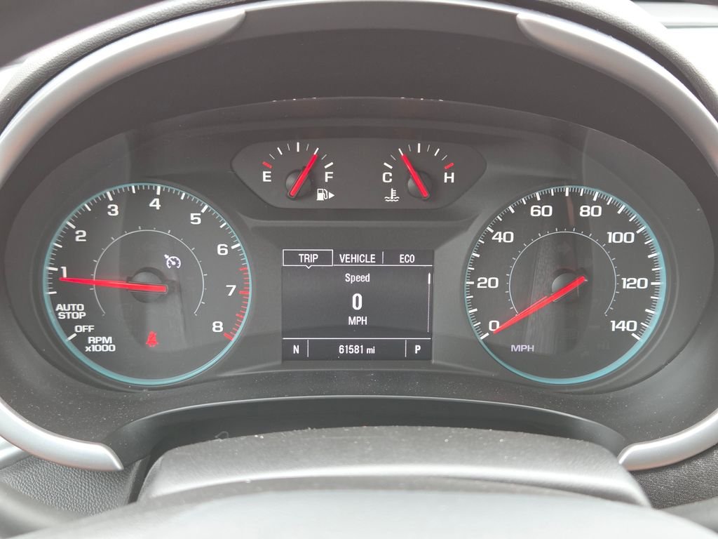 Used 2024 White Chevrolet LT image 23