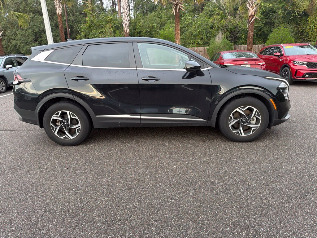 Certified Used 2025 Fusion Black Kia LX image 3