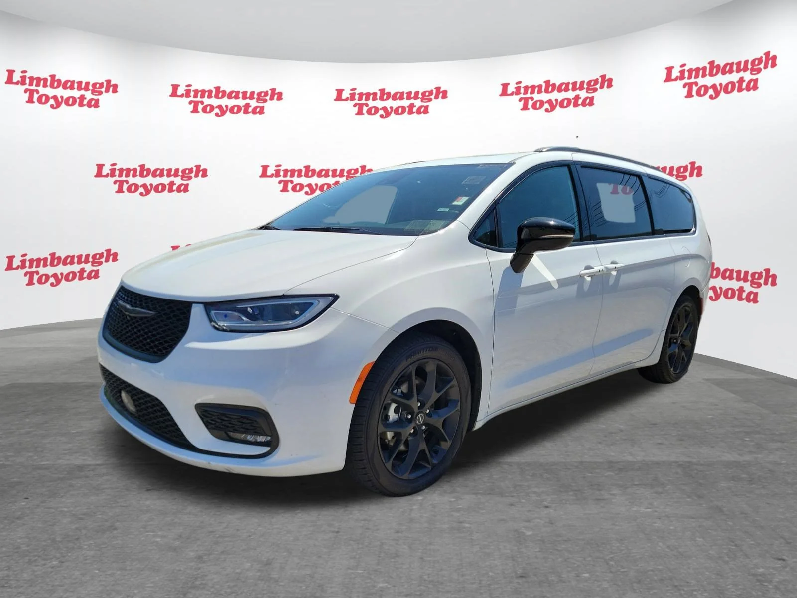 2025 Chrysler Pacifica Limited - Photo 26