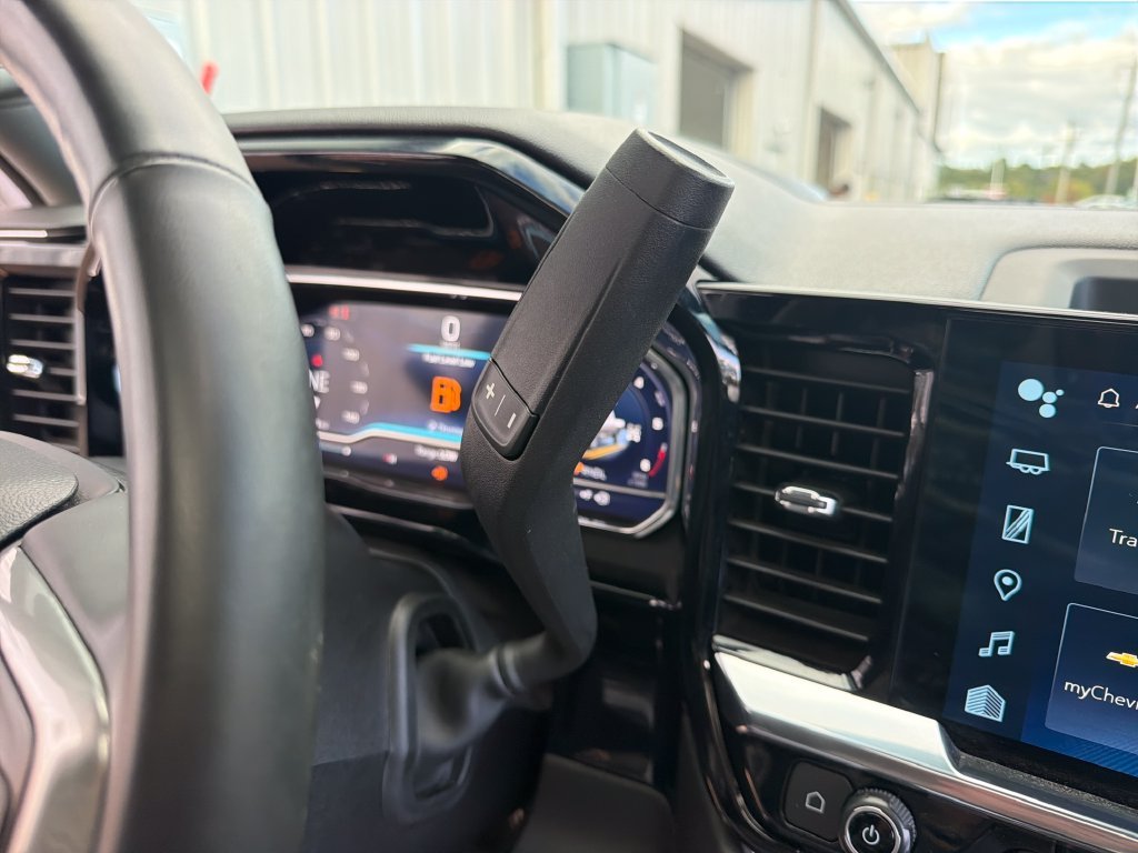 Used 2024 Black Chevrolet LTZ image 31