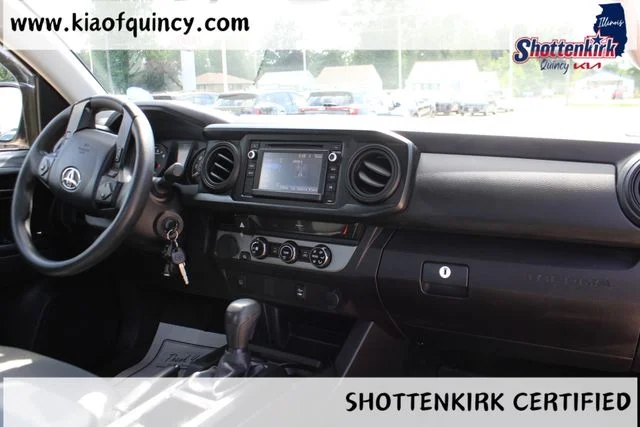 Used 2018 Silver Toyota SR image 13