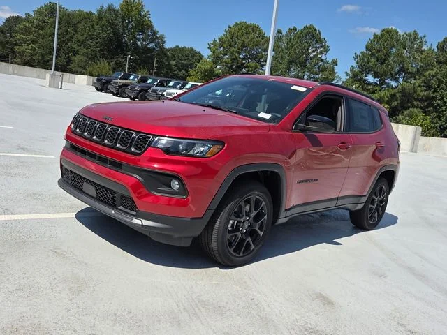 New 2026 Red Hot Pearl-Coat Exterior Paint Jeep Latitude image 3