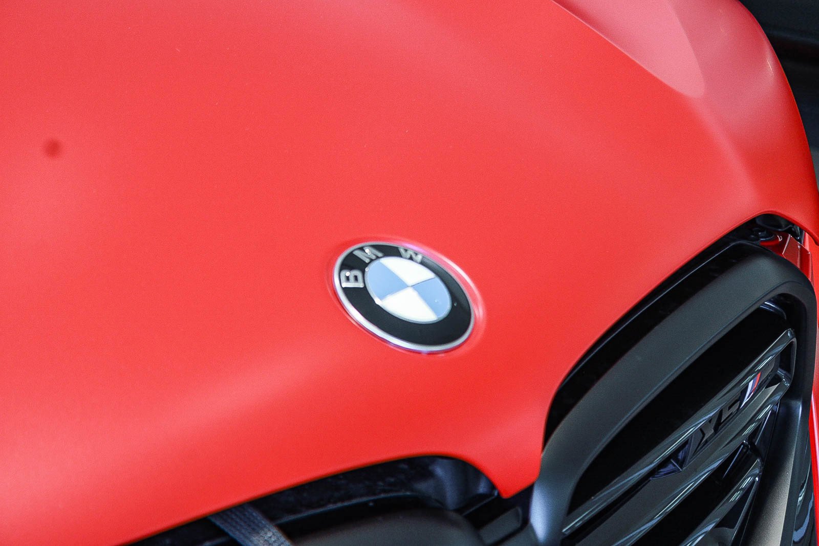 New 2026 Toronto Red Metallic BMW Competition image 9