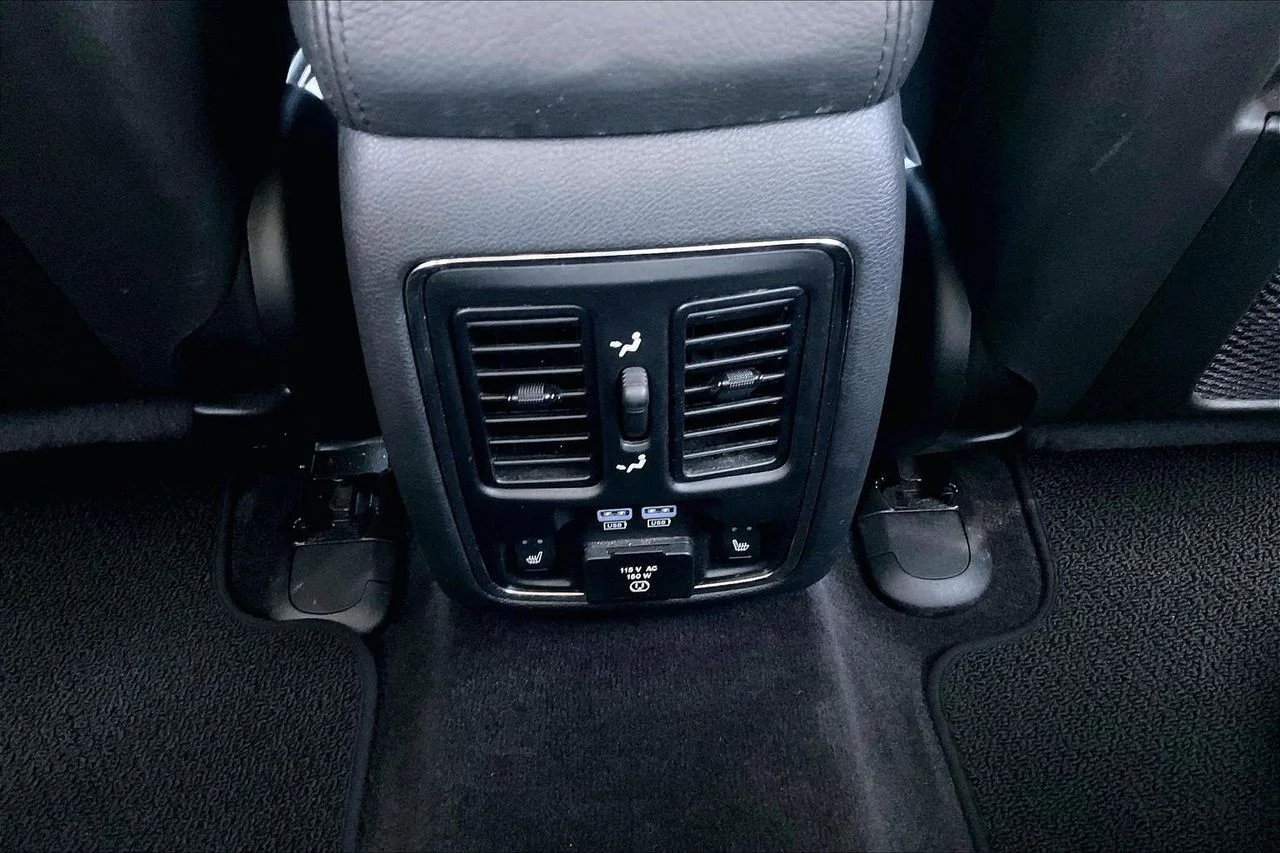Certified Used 2017 Gray Jeep Summit image 18