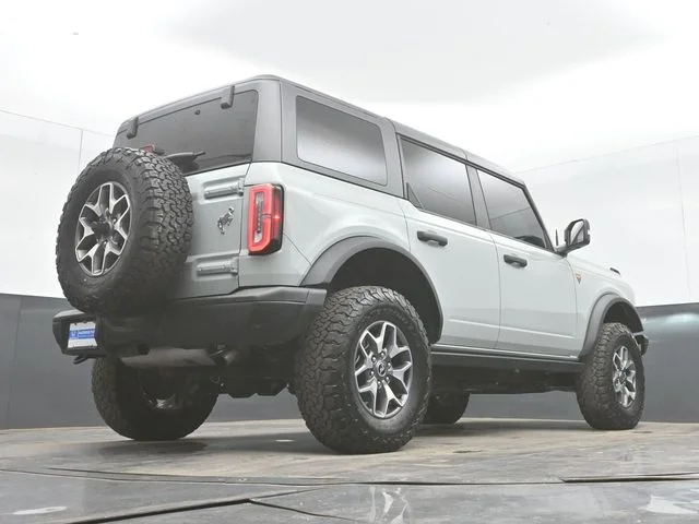 Used 2024 Green Ford Badlands image 52