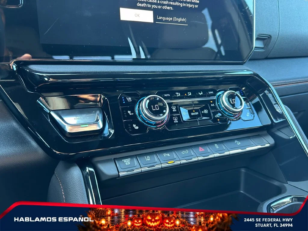 New 2026 Summit White GMC AT4 image 29
