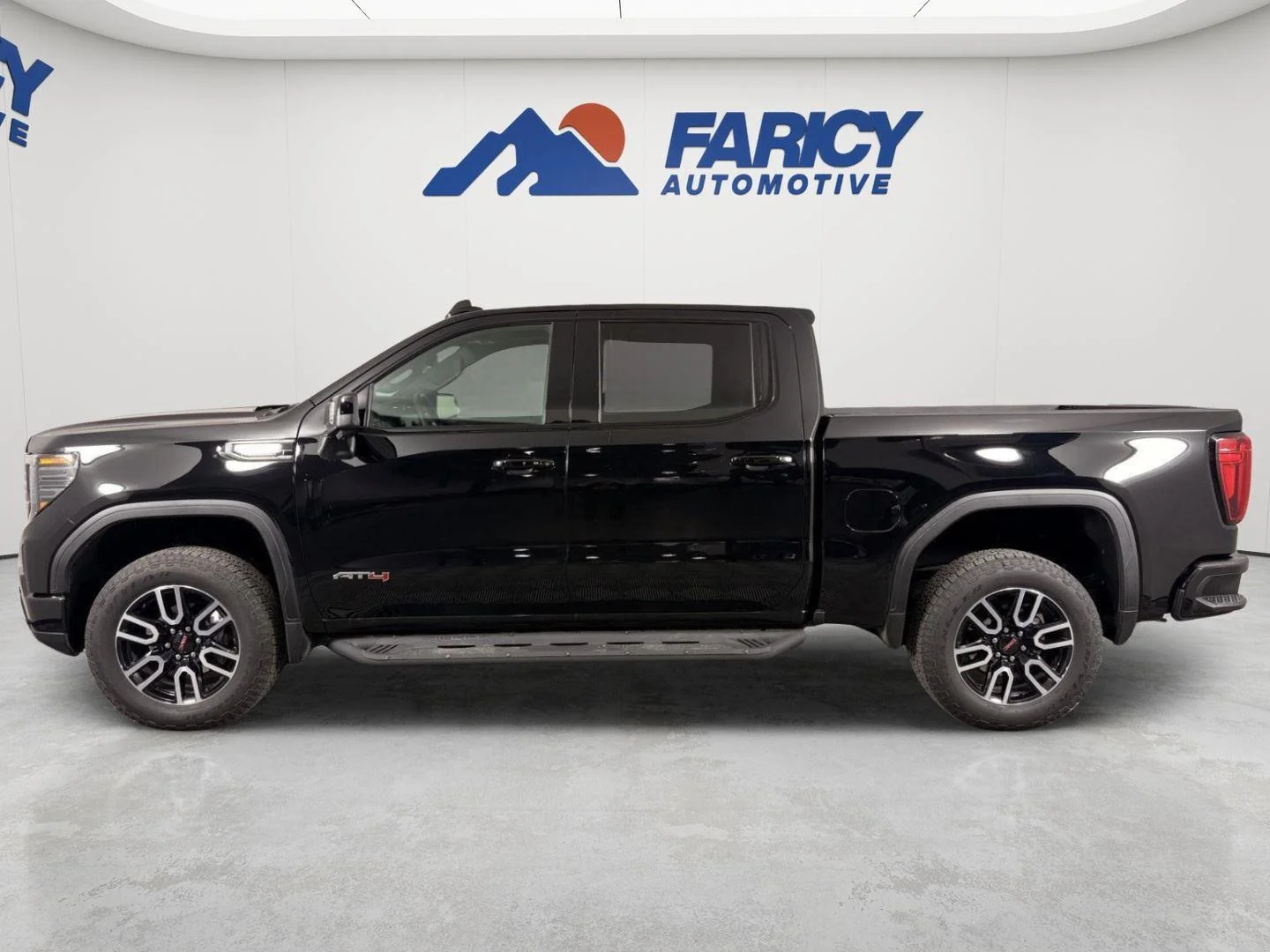 Used 2026 Onyx Black GMC AT4 image 2