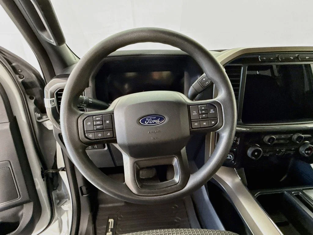 Used 2024 Avalanche Ford STX image 12