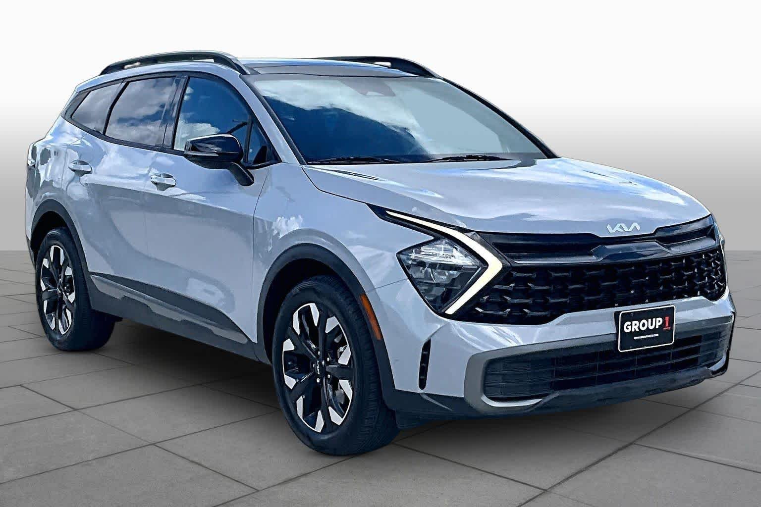 Used 2023 Wolf Gray Kia X-Line image 3