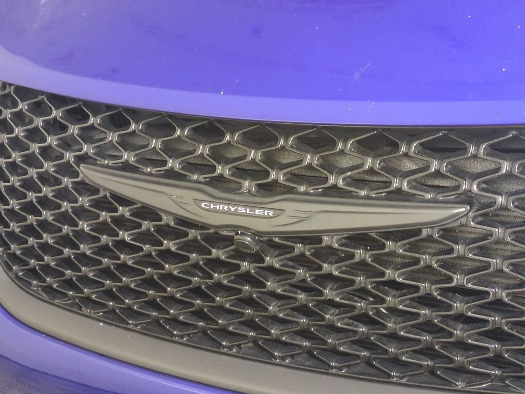 Used 2021 Blue Chrysler Touring L image 13