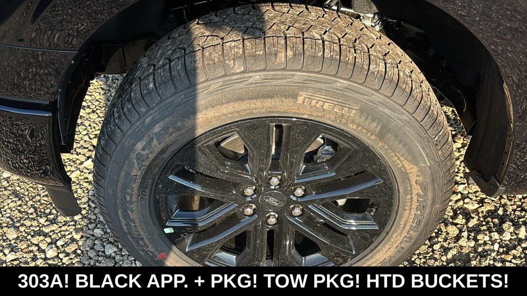 New 2026 Agate Black Metallic Ford XLT image 31
