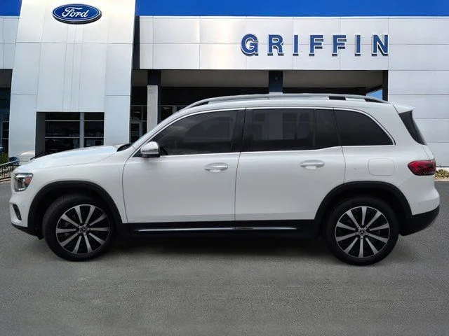 Used 2021  Mercedes-Benz GLB 250 image 10