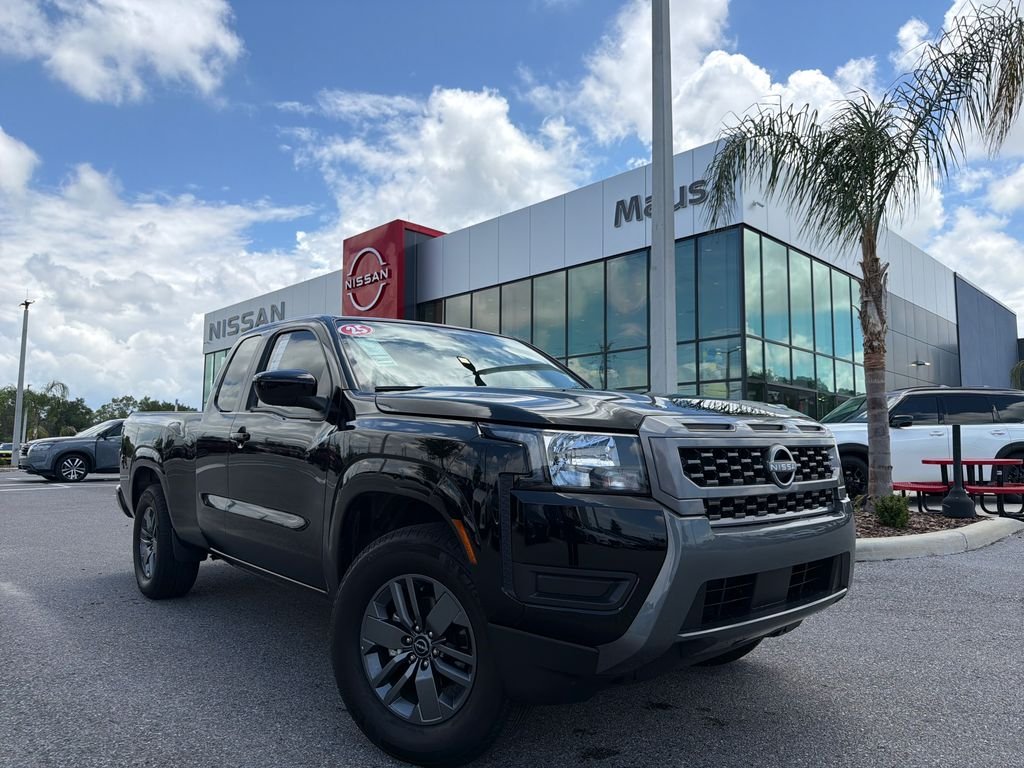 2025 Nissan Frontier SV King Cab 4X2's photo