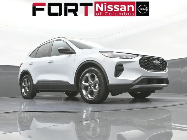 Used 2025 Silver Ford ST-Line image 31