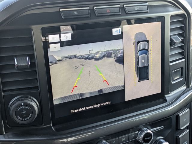 Used 2023  Ford Lariat image 24