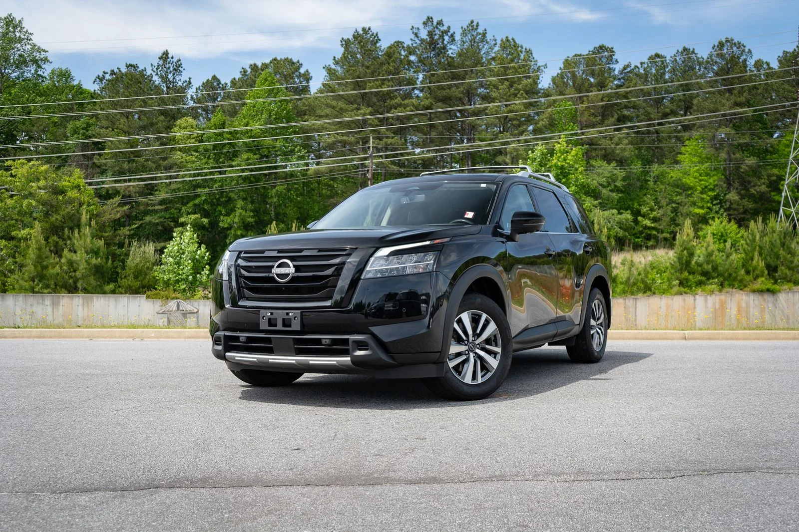 Used 2024 Black Nissan SL image 1