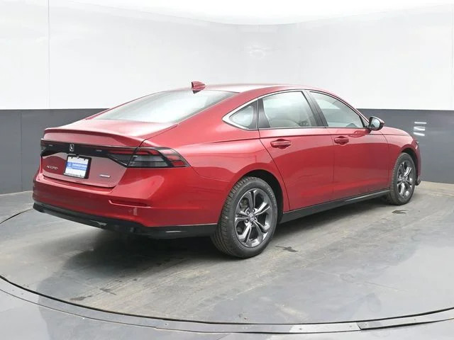 2024 Honda Accord Hybrid EX-L - Photo 10