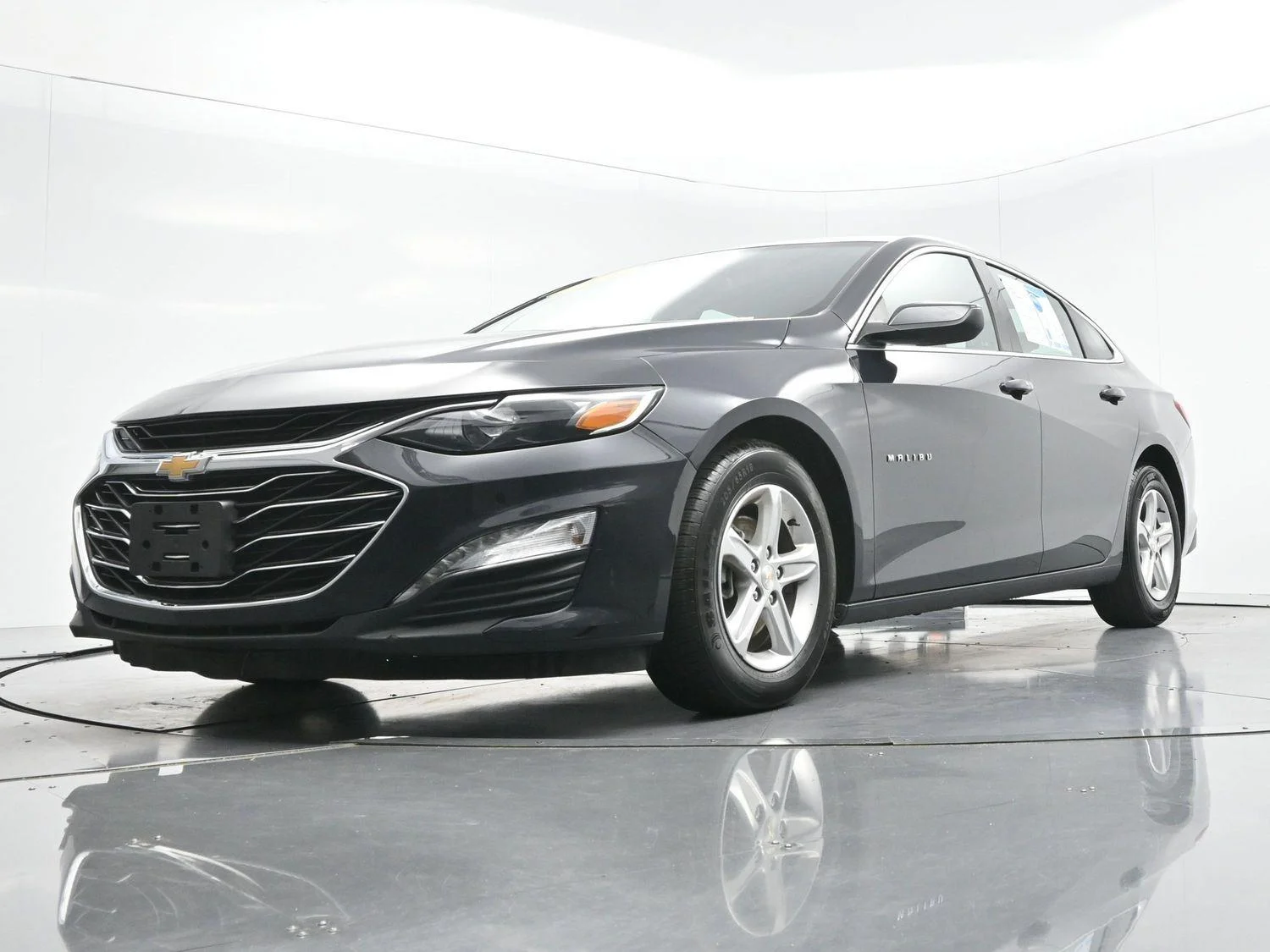 Used 2023 Dark Ash Metallic Chevrolet LT image 44