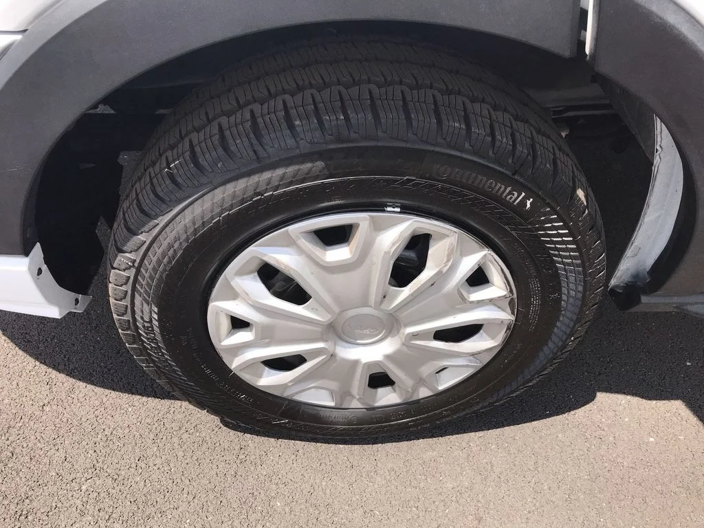 Used 2024 White Ford XLT image 10