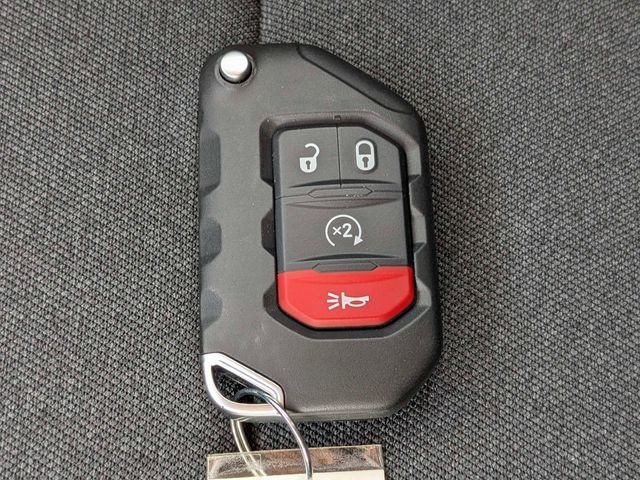 2025 Jeep Wrangler 4-Door Sport S - Photo 37