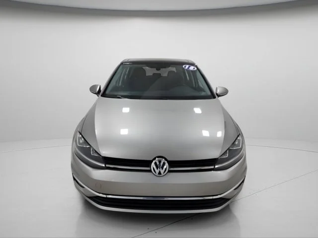 Used 2018 Volkswagen Golf SE with VIN 3VWG17AU7JM251423 for sale in Fairfield, OH