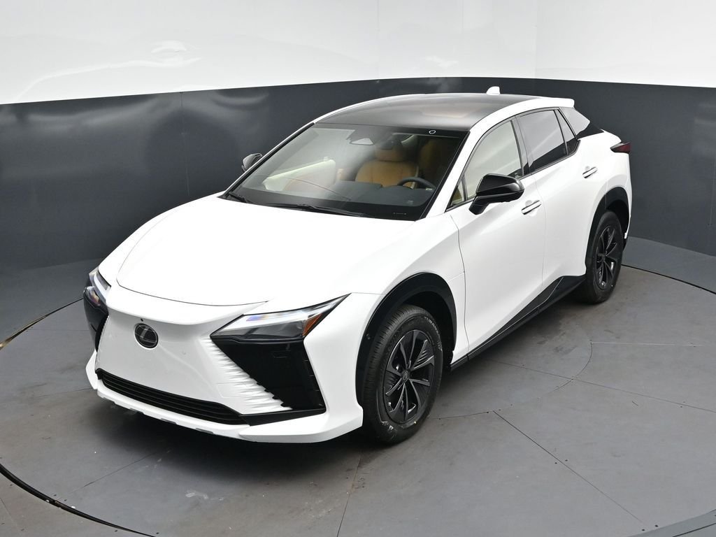 New 2026 Oxygen White Lexus  350e PREMIUM image 30