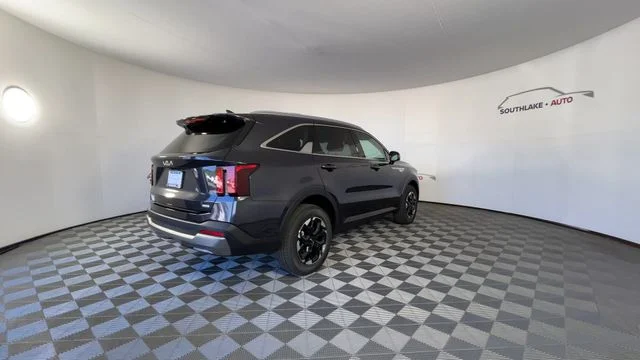 2026 Kia Sorento S - Photo 8