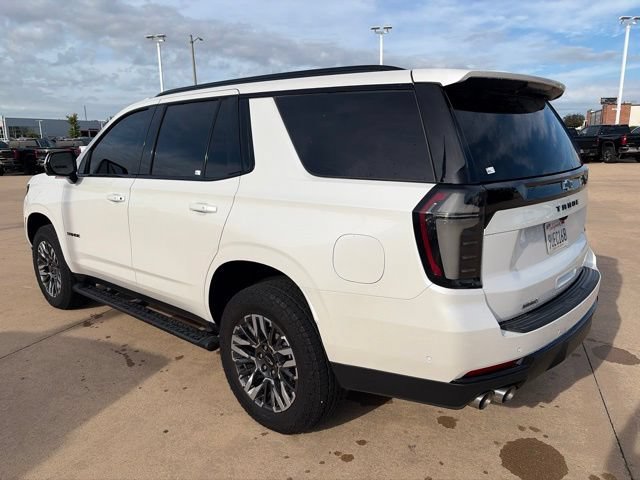 Used 2025 Iridescent Pearl Tricoat Chevrolet Z71 image 4