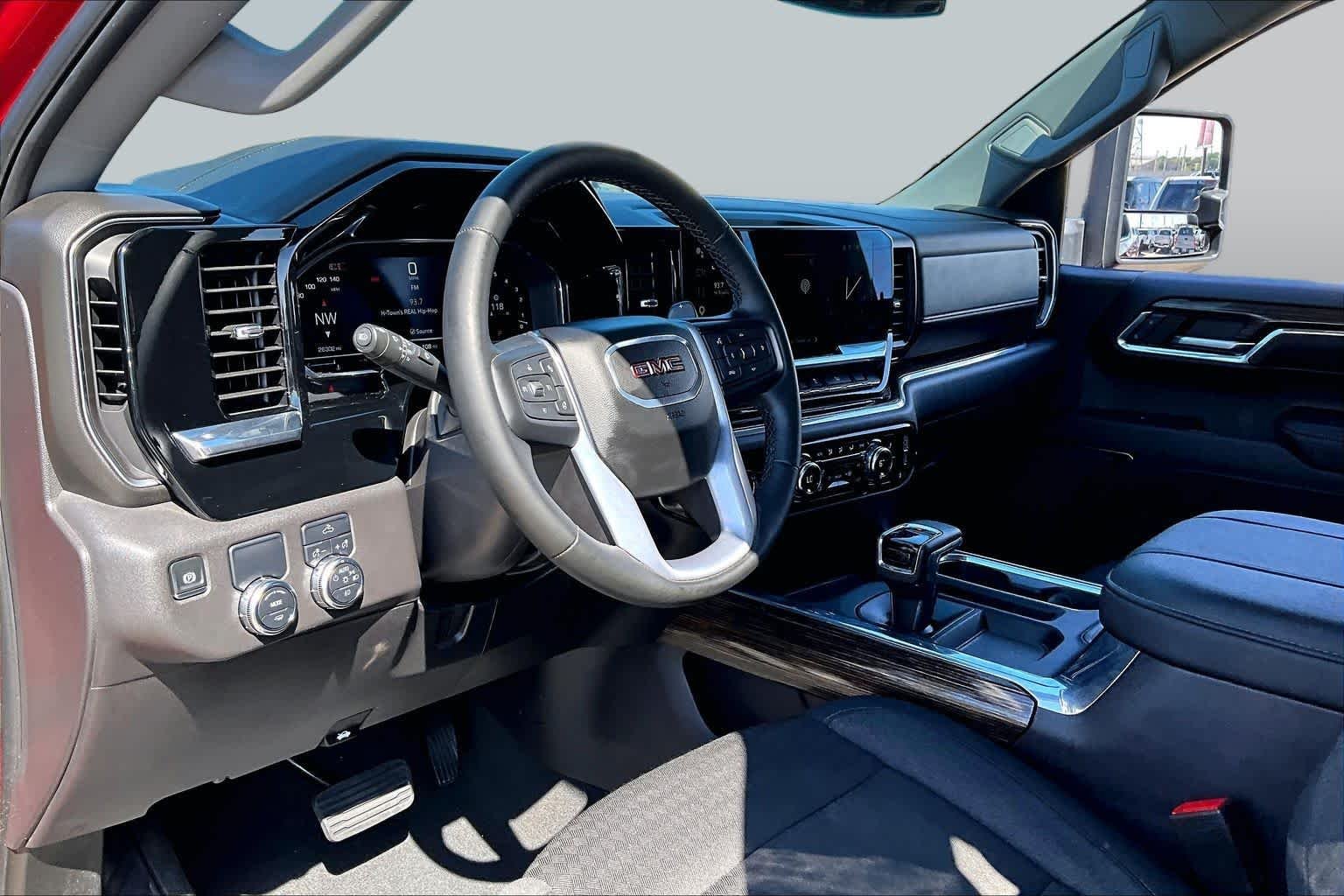 Used 2024 Volcanic Red Tintcoat GMC Elevation image 18