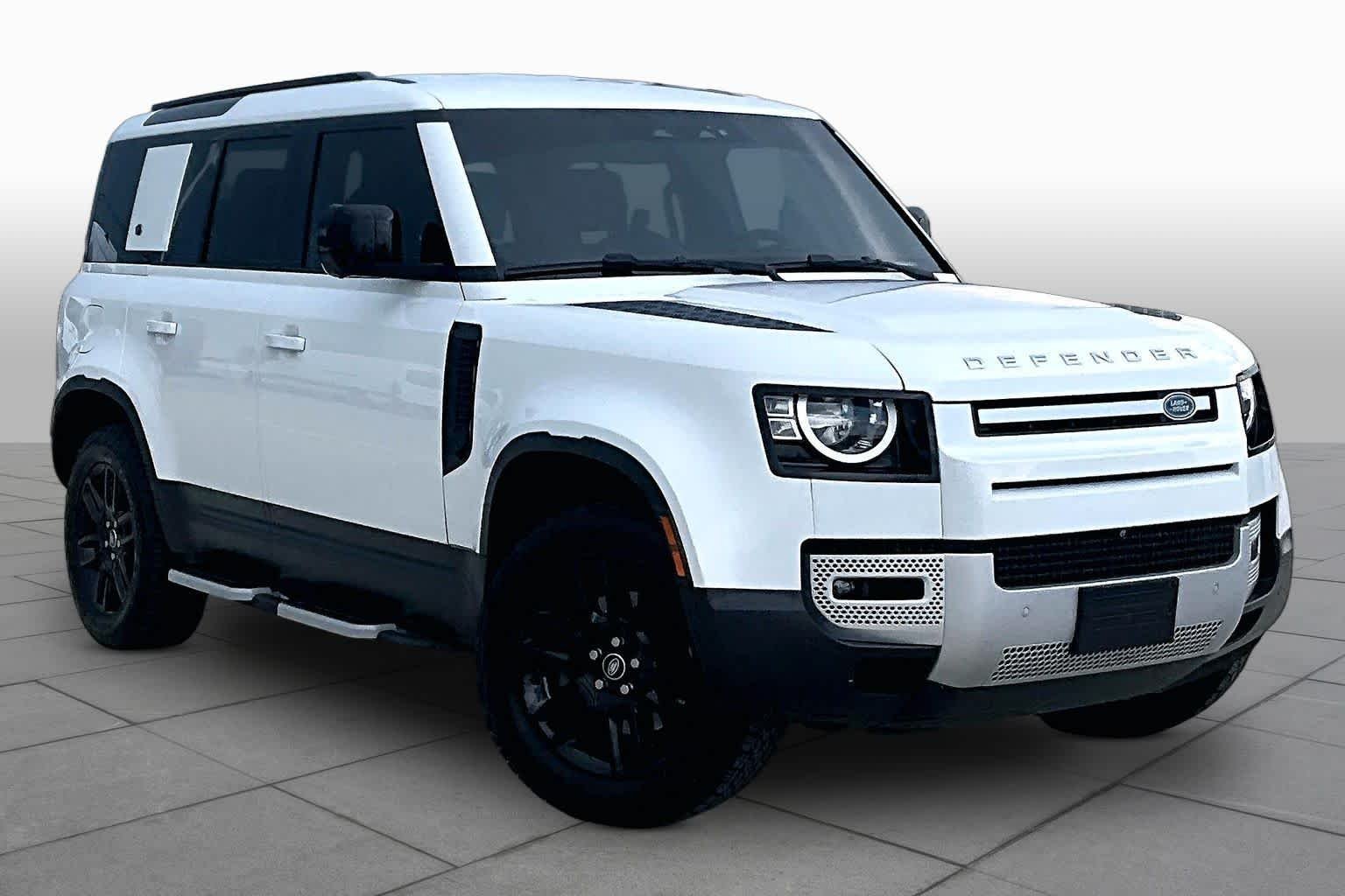 Used 2023 Fuji White Land Rover S image 2