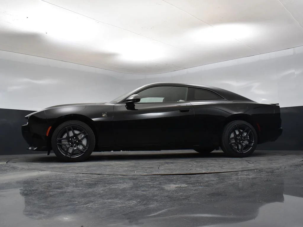 New 2026 Diamond Black Crystal Pearlcoat Dodge Scat Pack image 28