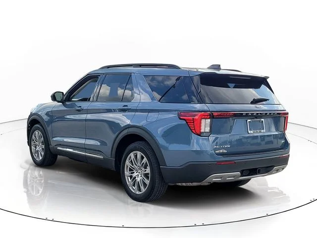 Used 2025 Blue Ford Active image 7