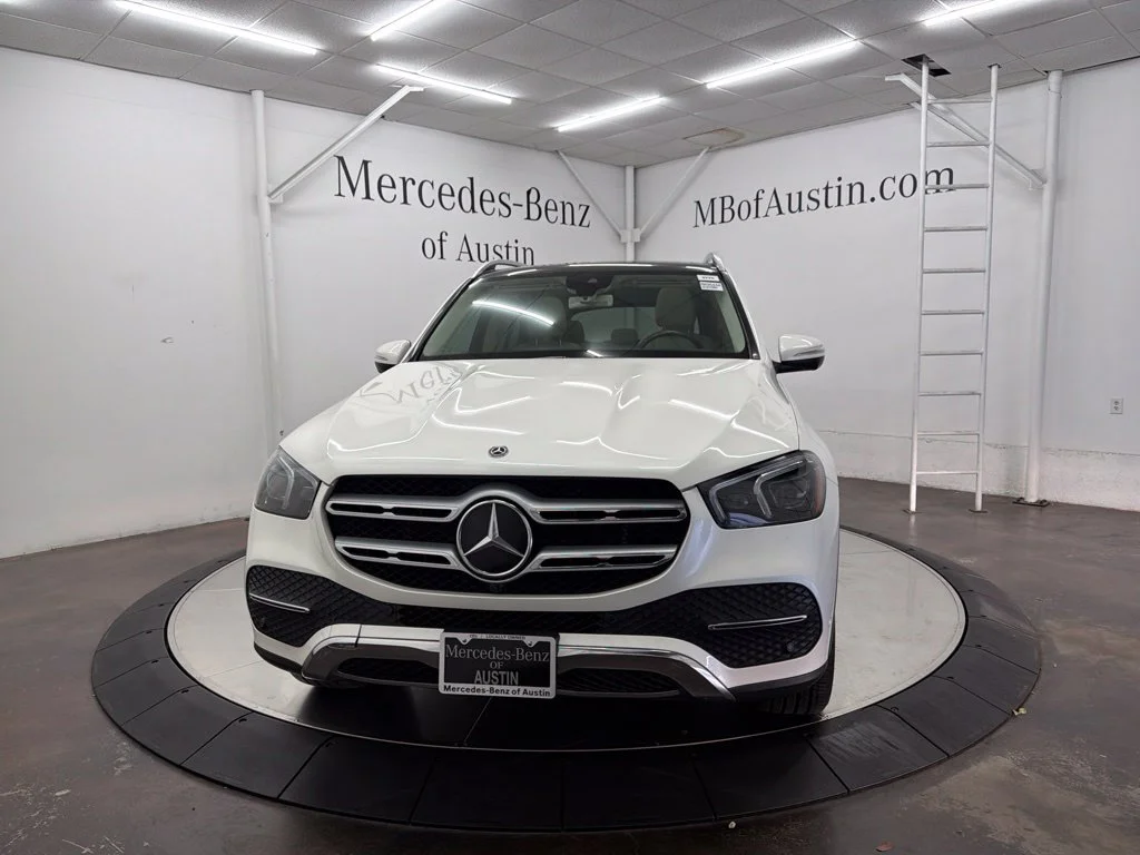 Used 2020 White Mercedes-Benz GLE 450 image 2