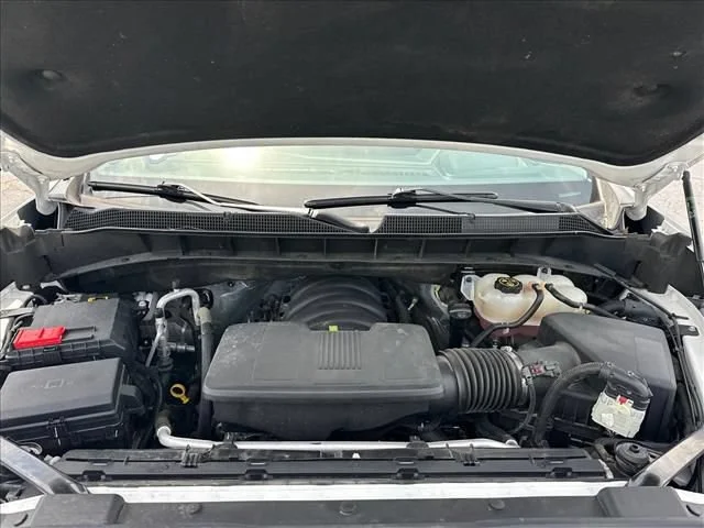 Used 2023 Summit White Chevrolet LT image 32