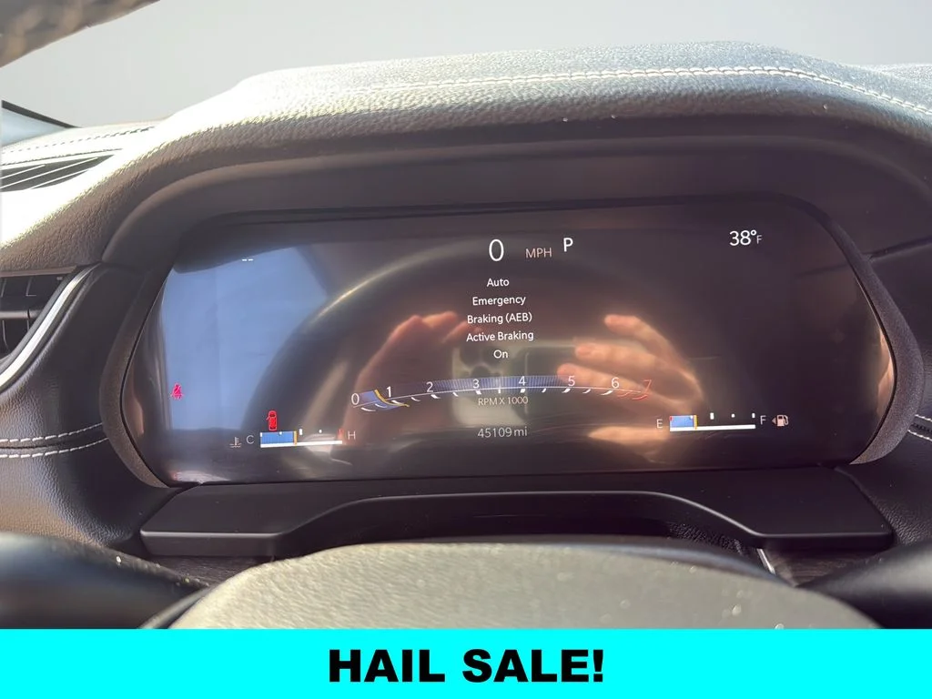 Used 2023 Red Jeep Limited image 13
