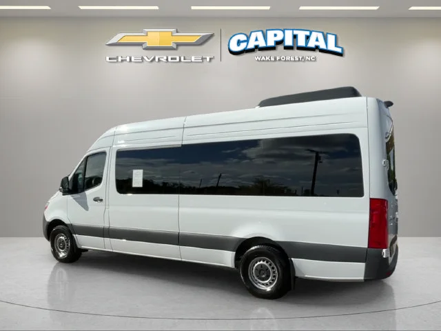 Used 2025  Mercedes-Benz Passenger 170 WB image 7