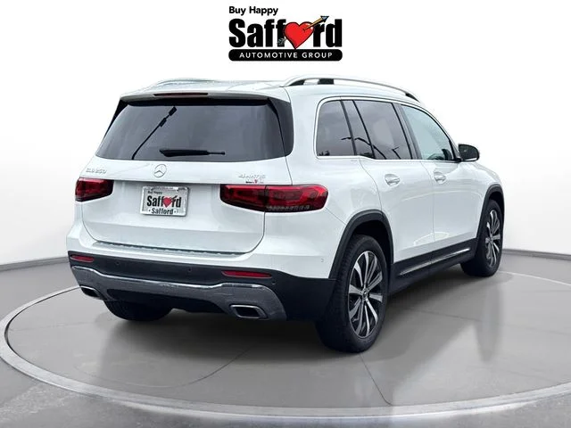 Used 2022  Mercedes-Benz GLB 250 image 9