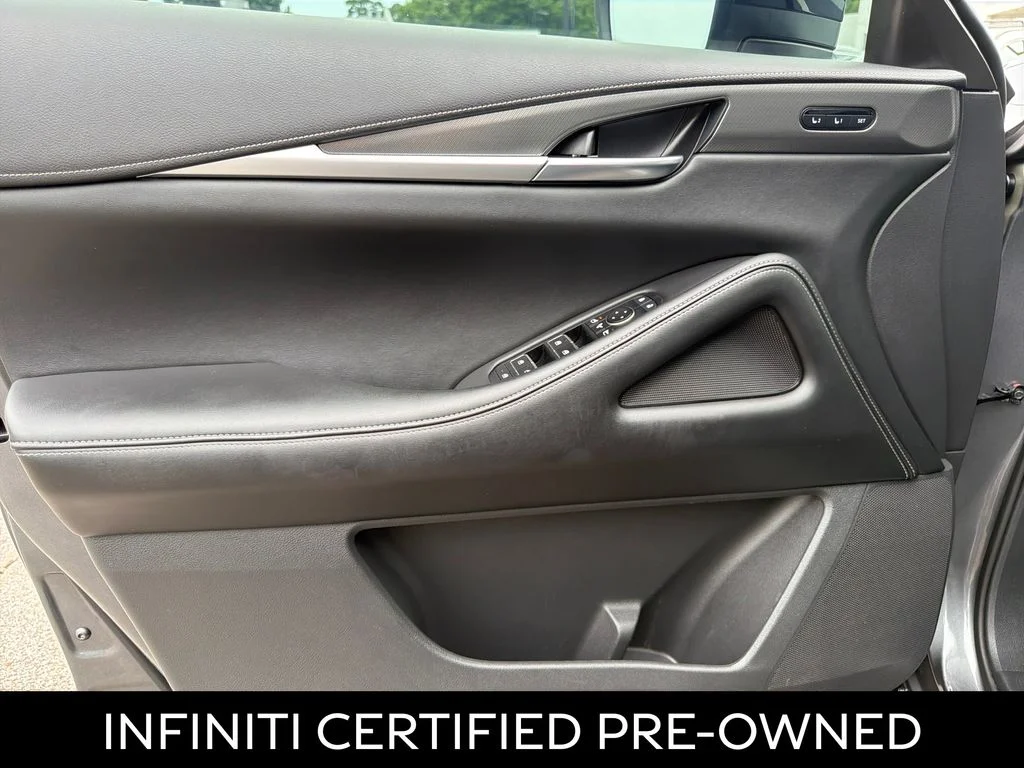 Certified Used 2023 Graphite Shadow INFINITI LUXE image 38