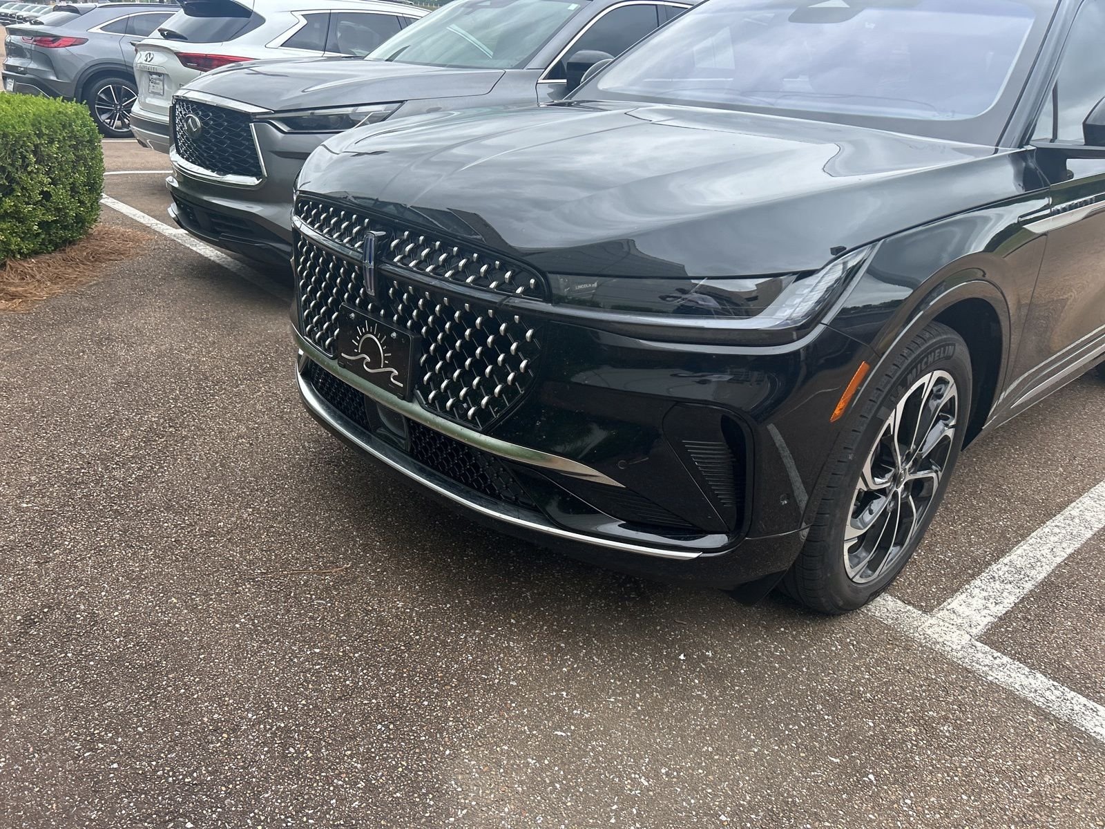 Used 2024 Black Lincoln Reserve image 5