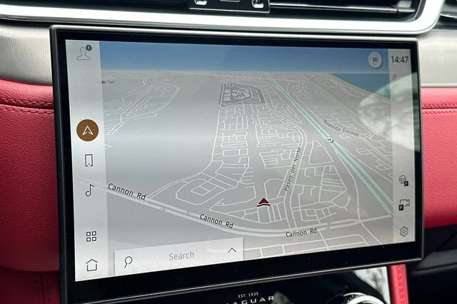 2026 Jaguar F-Pace R-Dynamic S - Photo 18