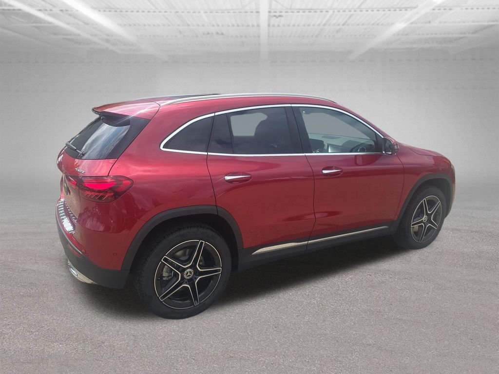 New 2026 MANUFAKTUR Patagonia Red Metallic Mercedes-Benz GLA 250 image 5