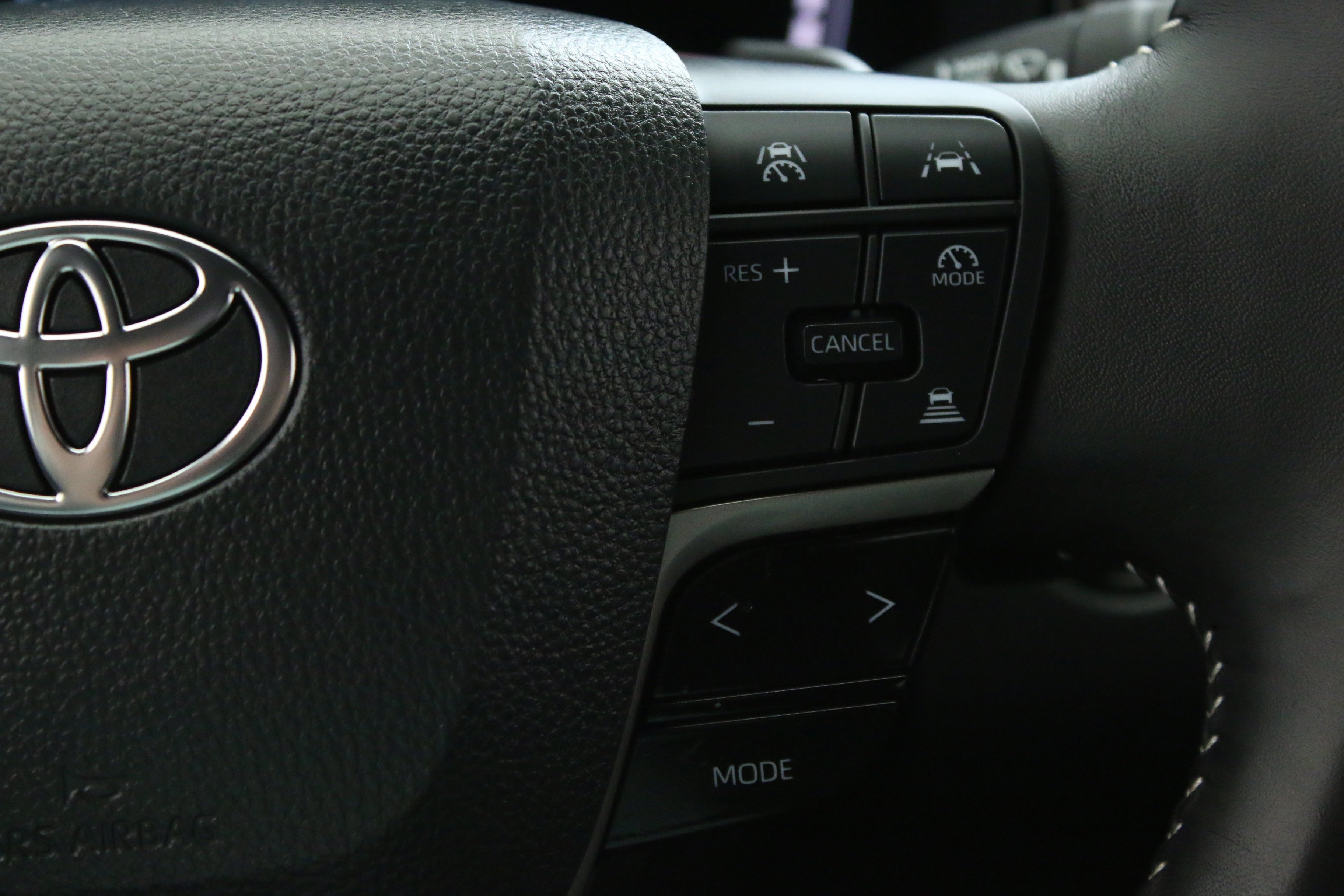 Used 2025 White Toyota SE image 14