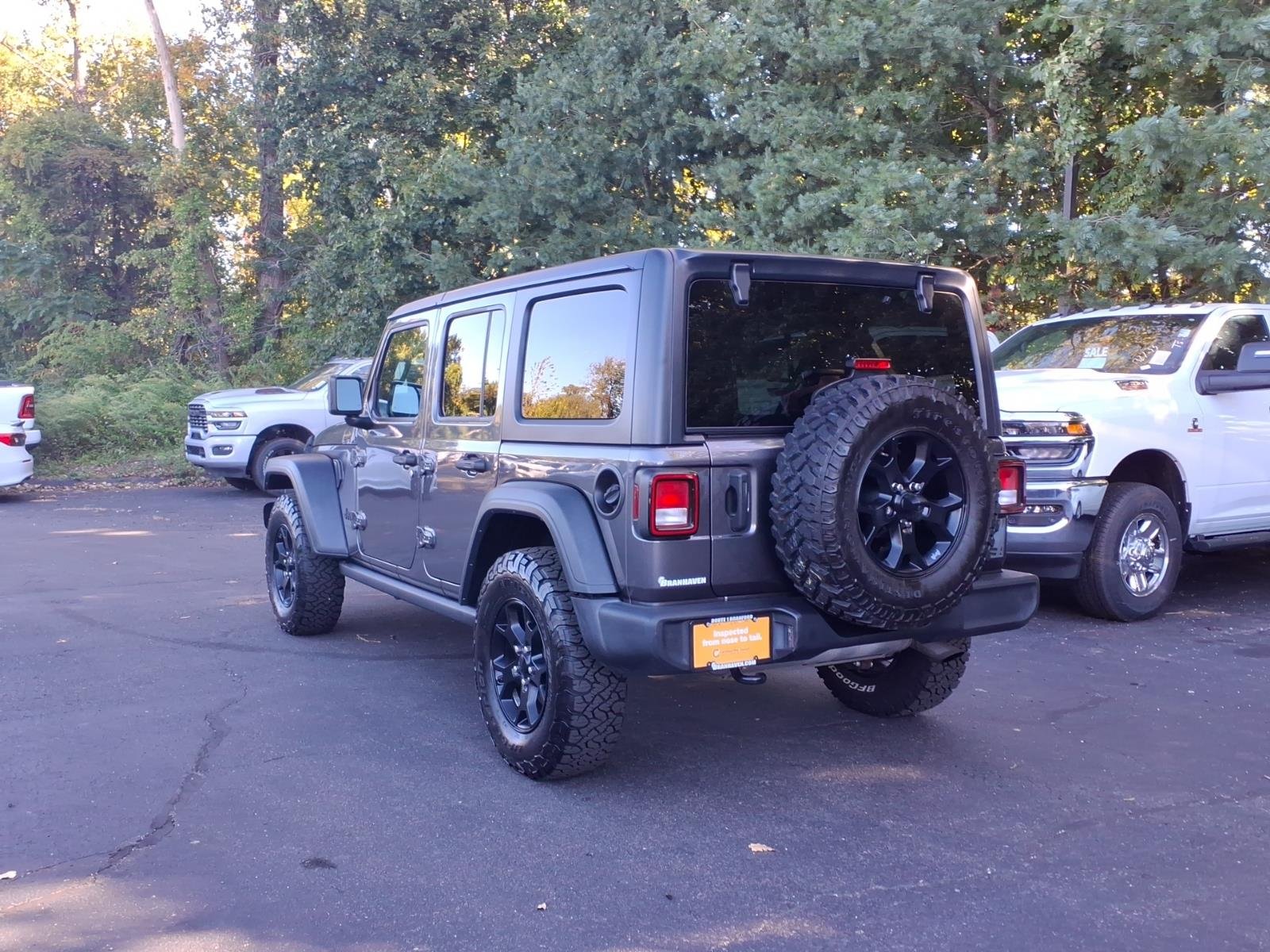Certified Used 2021 Gray Jeep Unlimited Willys image 5
